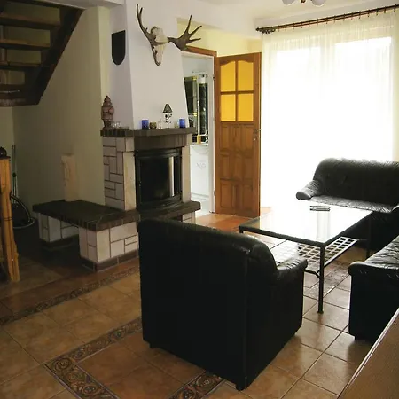 Three-bedroom Holiday In Gierzwald,mielno Holiday home