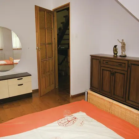 Holiday home Three-bedroom Holiday In Gierzwald,mielno *